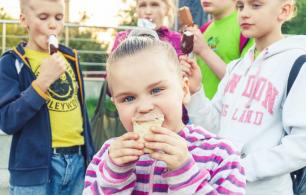 18 Foods and Habits That Can Help Reduce Sugar Cravings